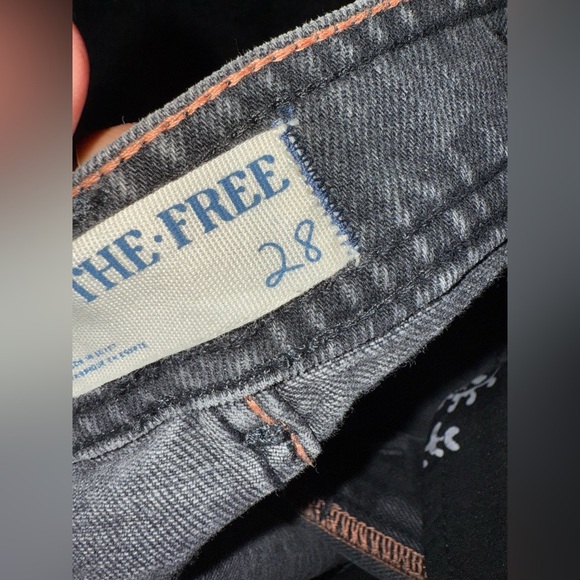 Xena High Rise Slim Straight NWOT dark night - Picture 5 of 7